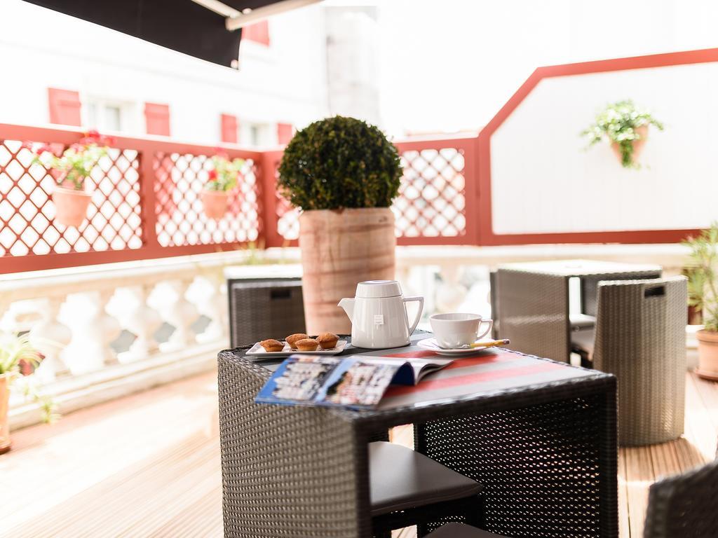 Hotel Les Almadies - Coeur De Ville Saint-Jean-de-Luz Ngoại thất bức ảnh
