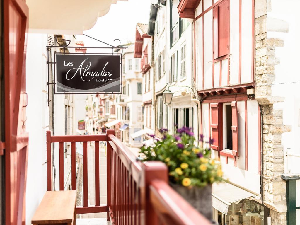 Hotel Les Almadies - Coeur De Ville Saint-Jean-de-Luz Ngoại thất bức ảnh