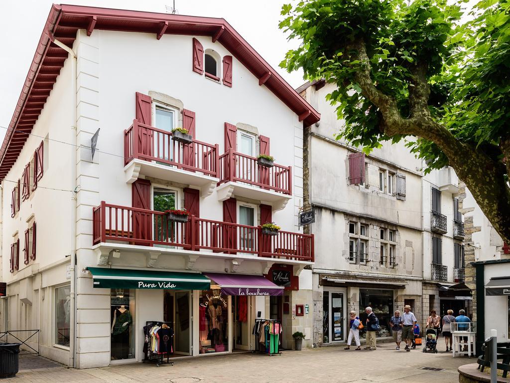 Hotel Les Almadies - Coeur De Ville Saint-Jean-de-Luz Ngoại thất bức ảnh